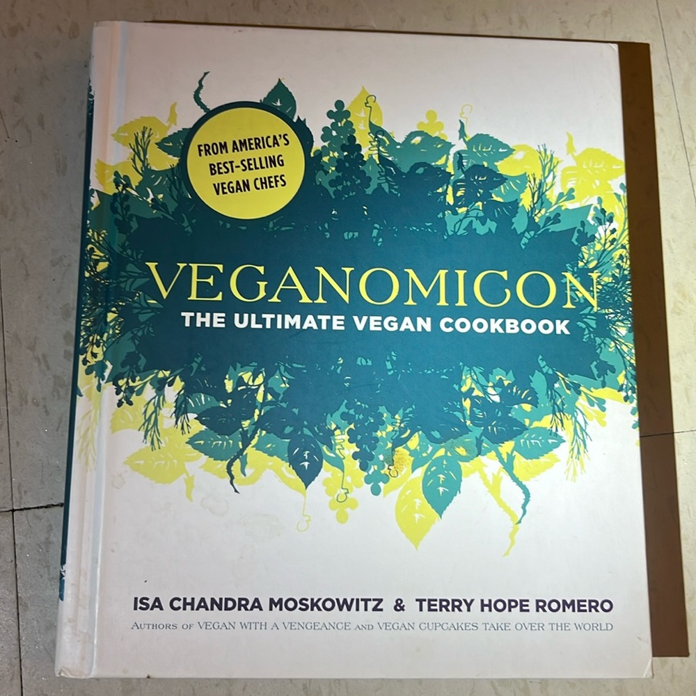 veganomicon by isa chandra moskowitz and terry hope romero